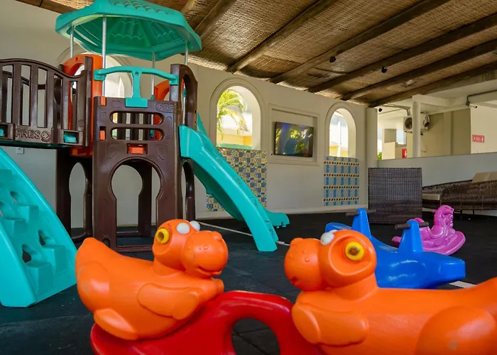 Ramada by Wyndham PraiaHotel Porto Seguro